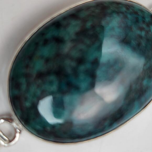 Moss Agate Sterling Silver Necklace - Elegant Shell Design Pendant 22-Inch - Picture 8 of 8